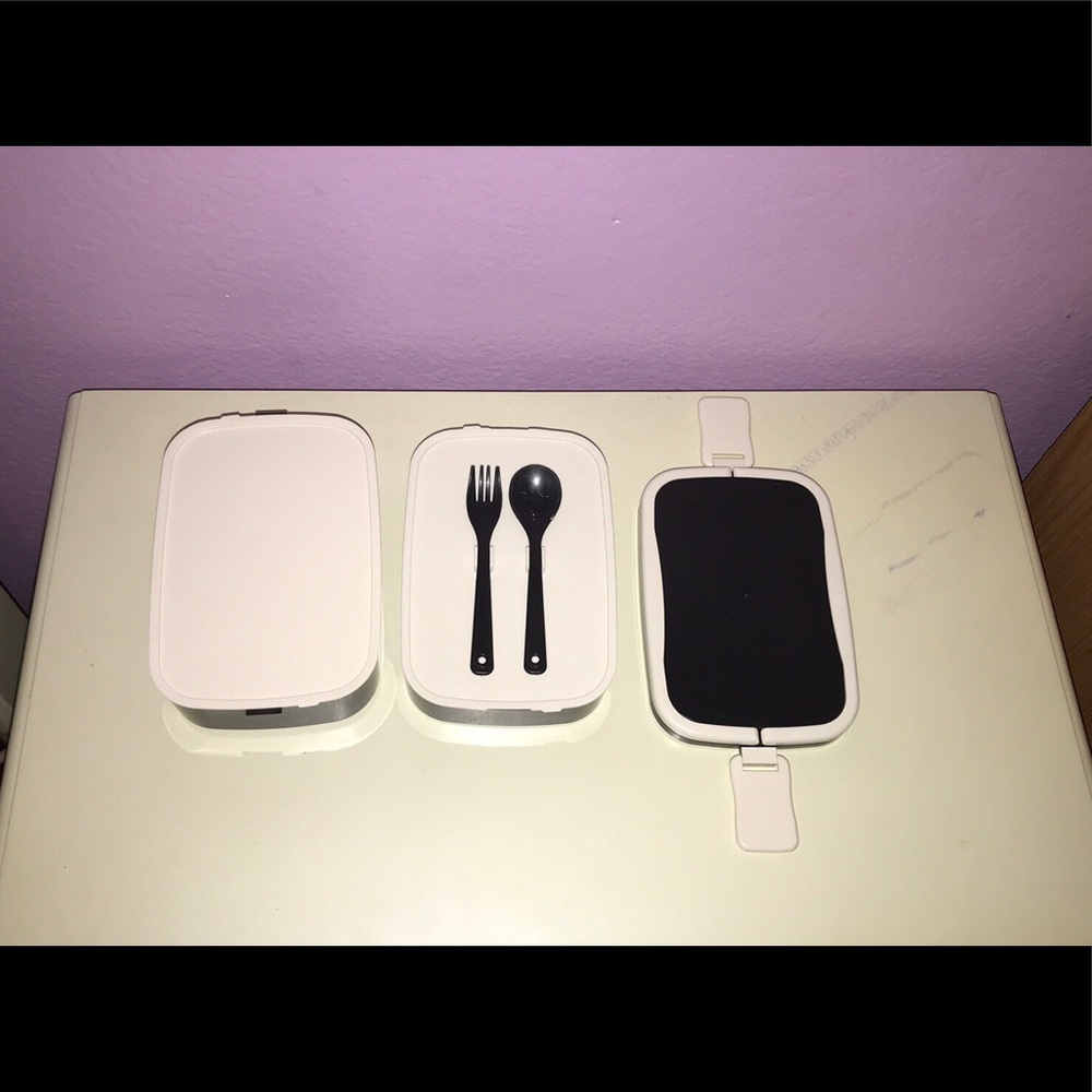 Lunch box - Picture 3 of 3